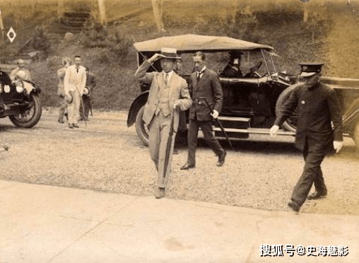 就在巴登巴登聚会的同一年3月,裕仁以皇太子的身份游历欧洲,期间很多