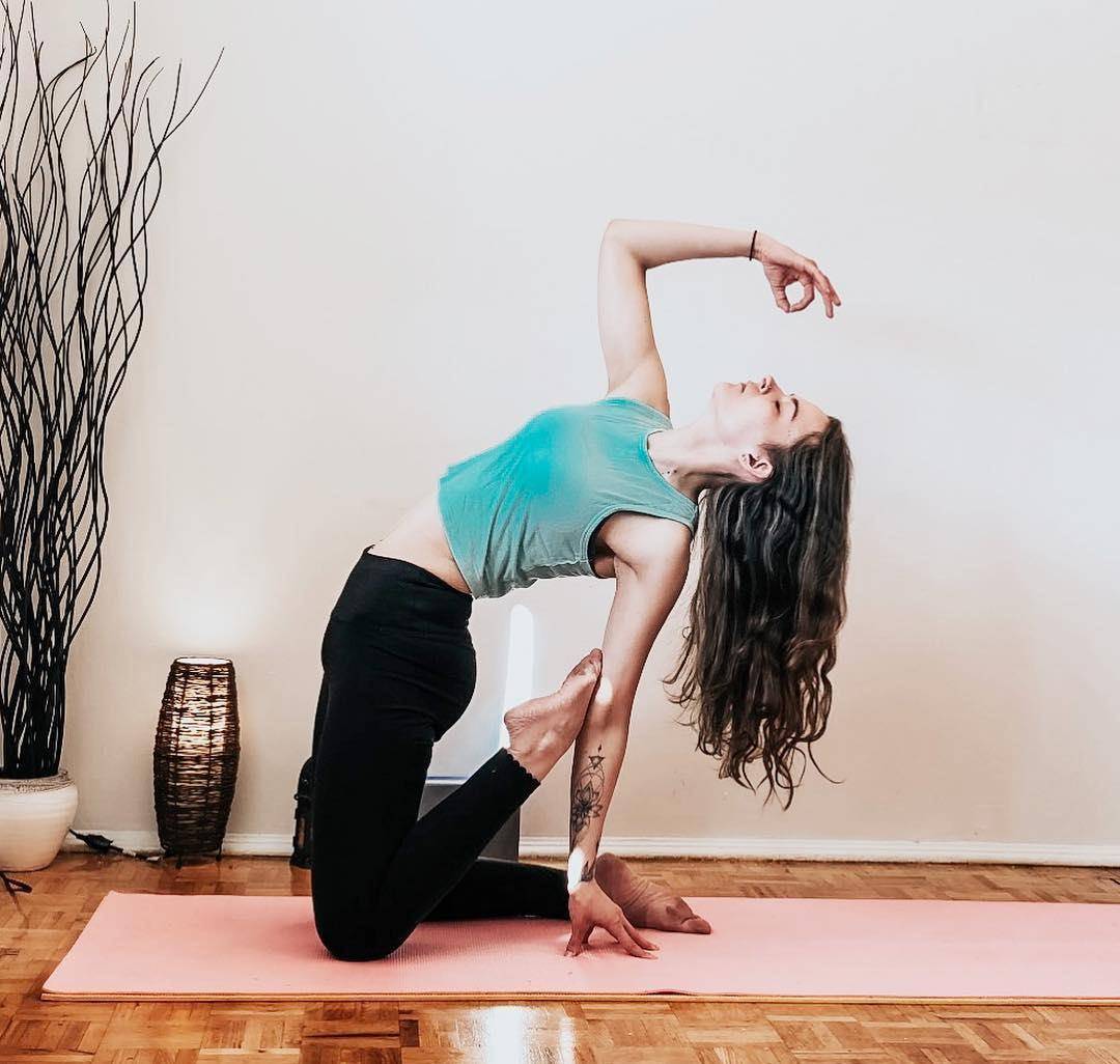 身材41岁刘涛才是真绝色！穿万花筒连衣裙超气质，这身材无与伦比