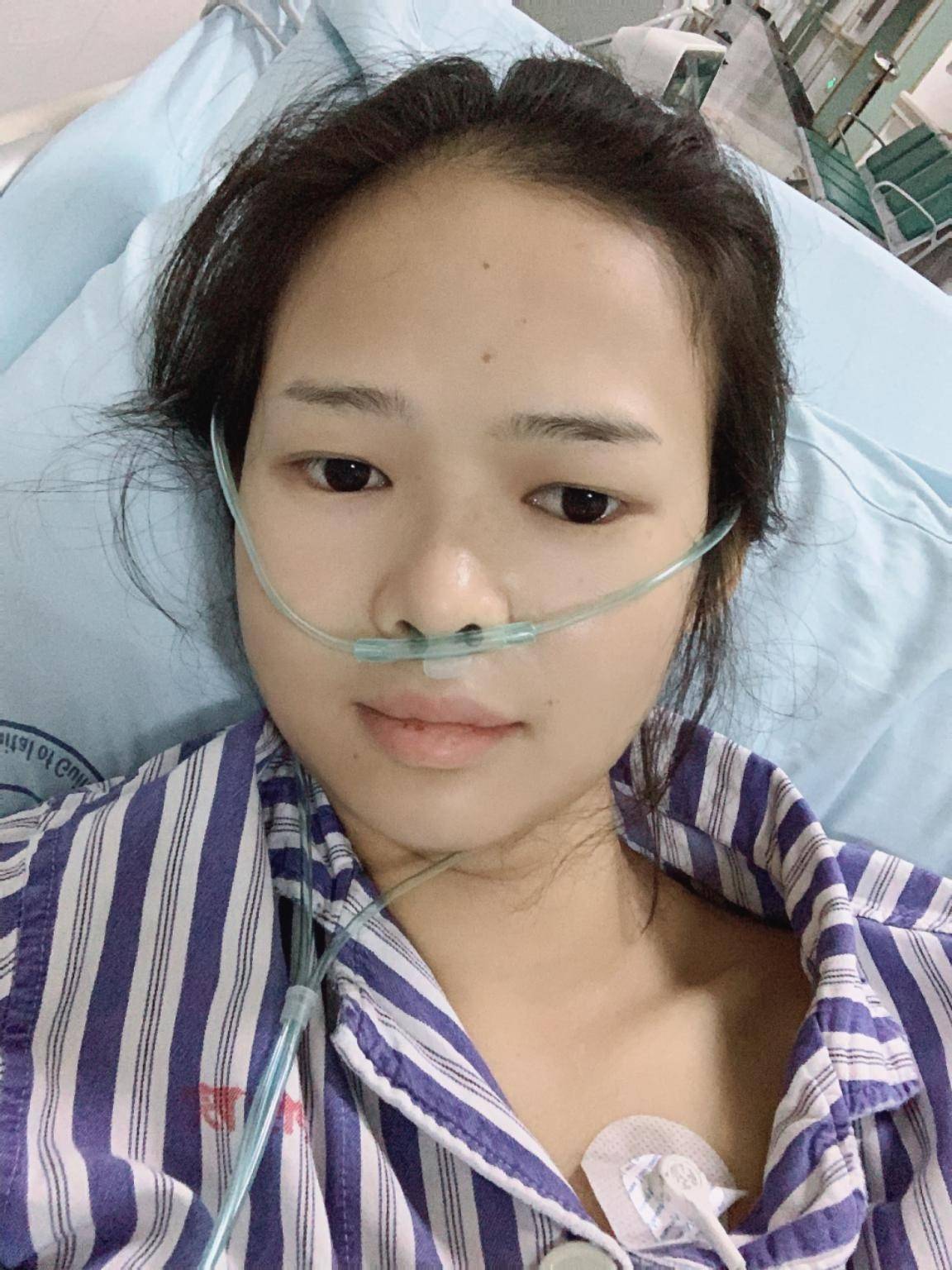 我95后女孩母亲早逝2次差点辍学打工读完大学却身患尿毒症