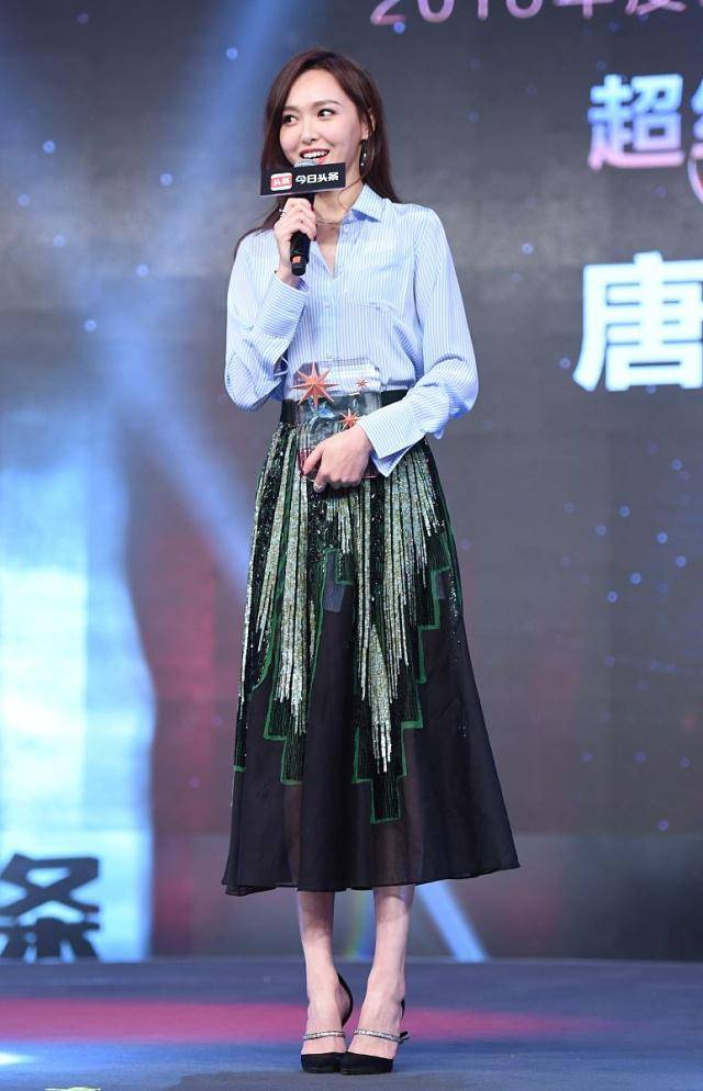 短裙 女人夏天不要盲目穿裙子，看身高定裙长，尤其不到160适合第一种