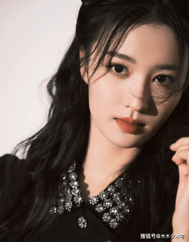 完肖|杨洋新剧被曝三月开机，女主神似刘亦菲，刚合作完肖战