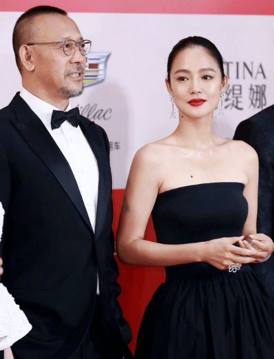 方脸别再削尖骨头动脸了,这5位女星告诉你,方脸才大气耐看且抗老