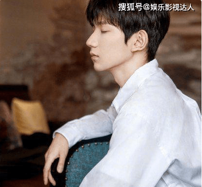 眼睛浅谈三小只：王俊凯俊美，王源俊俏，易烊千玺俊朗，你们更喜欢谁