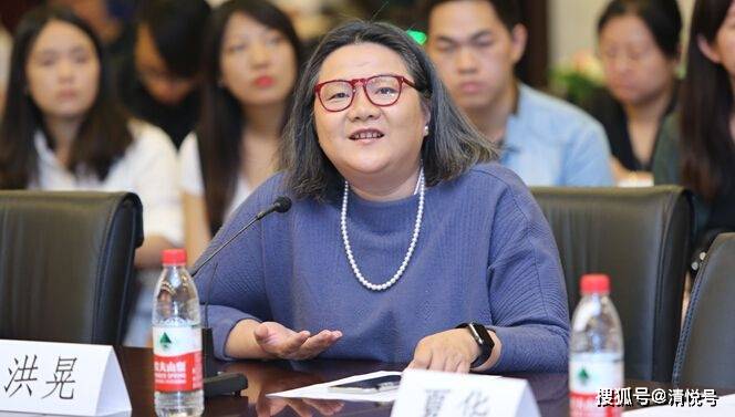 因为刘亦菲又发腮了，脸大一圈藏不住，美女为什么不能胖