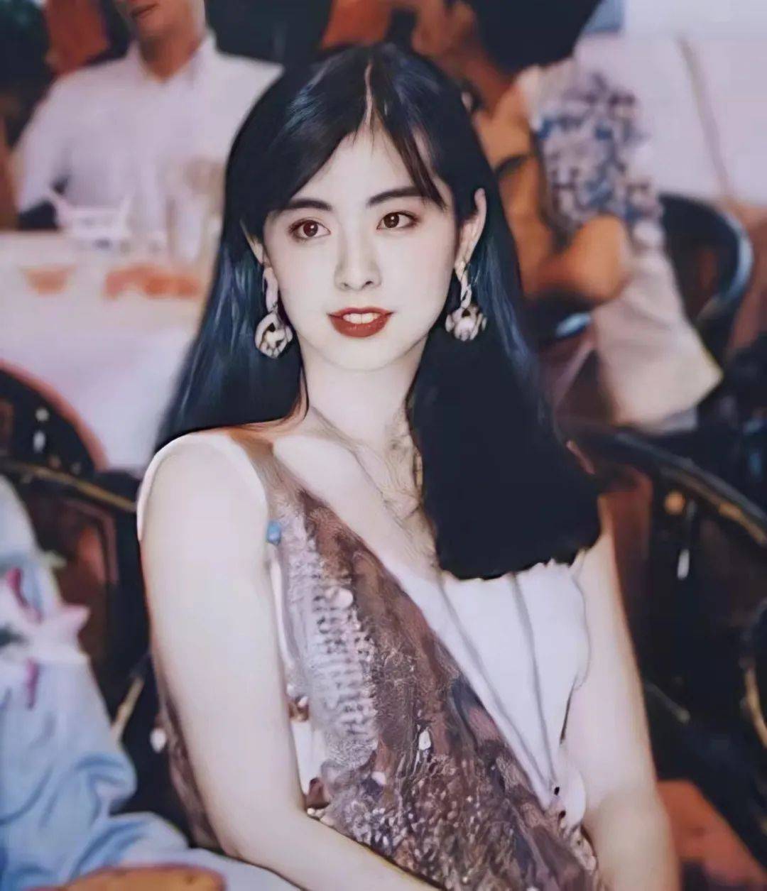原创令人震惊的中国美貌这6位女星出场就惊艳了韩国人
