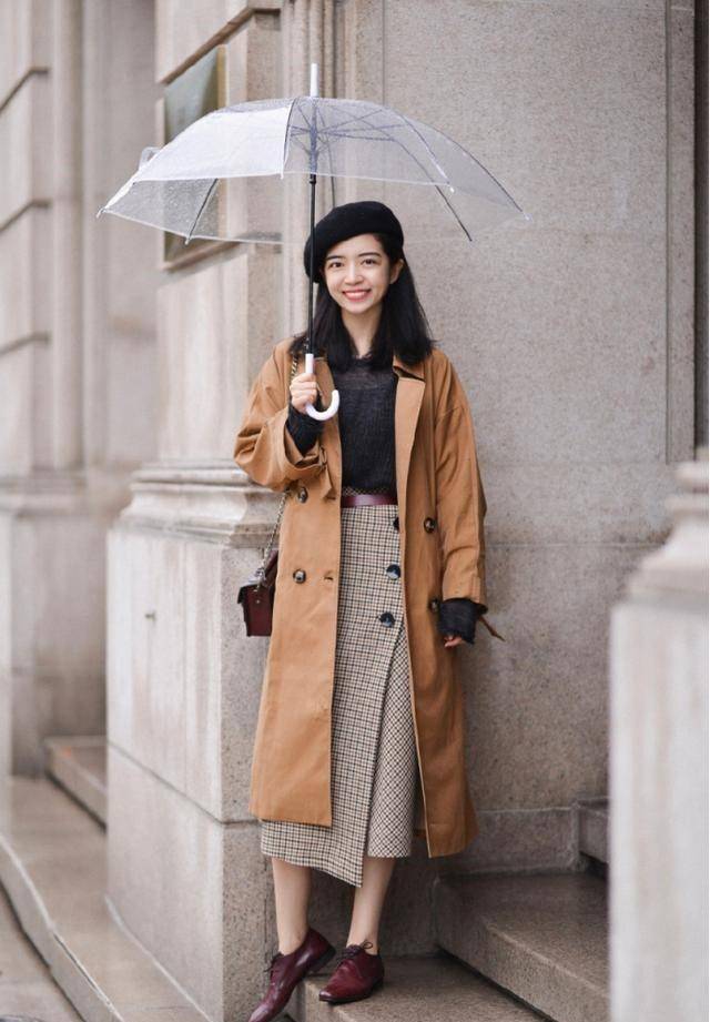 大腿 有一种优雅大方的美叫:三木穿“膝下裙”,35岁左右的女人快收藏