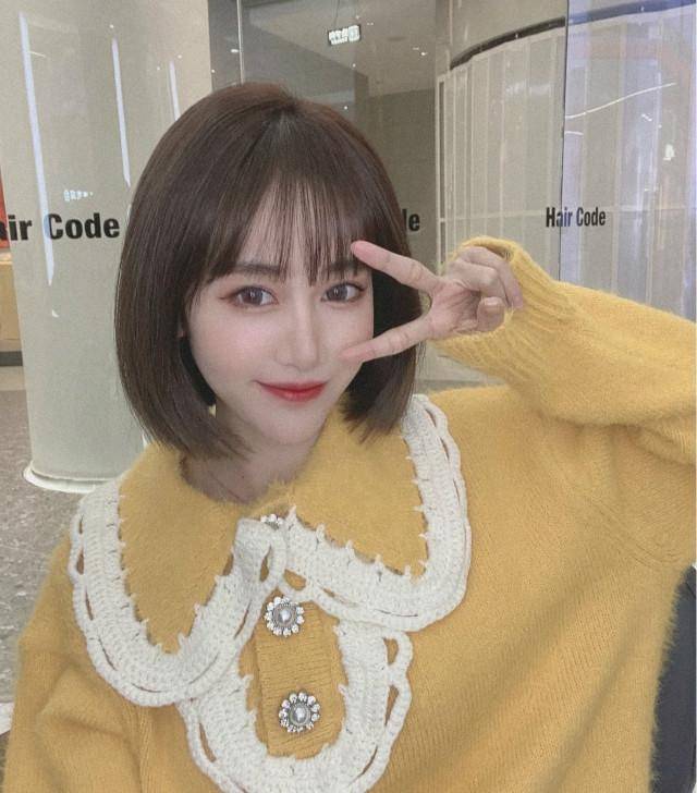 发型黑长直过时了，最近流行一种发型叫“韩式短发”，照着剪也太美了