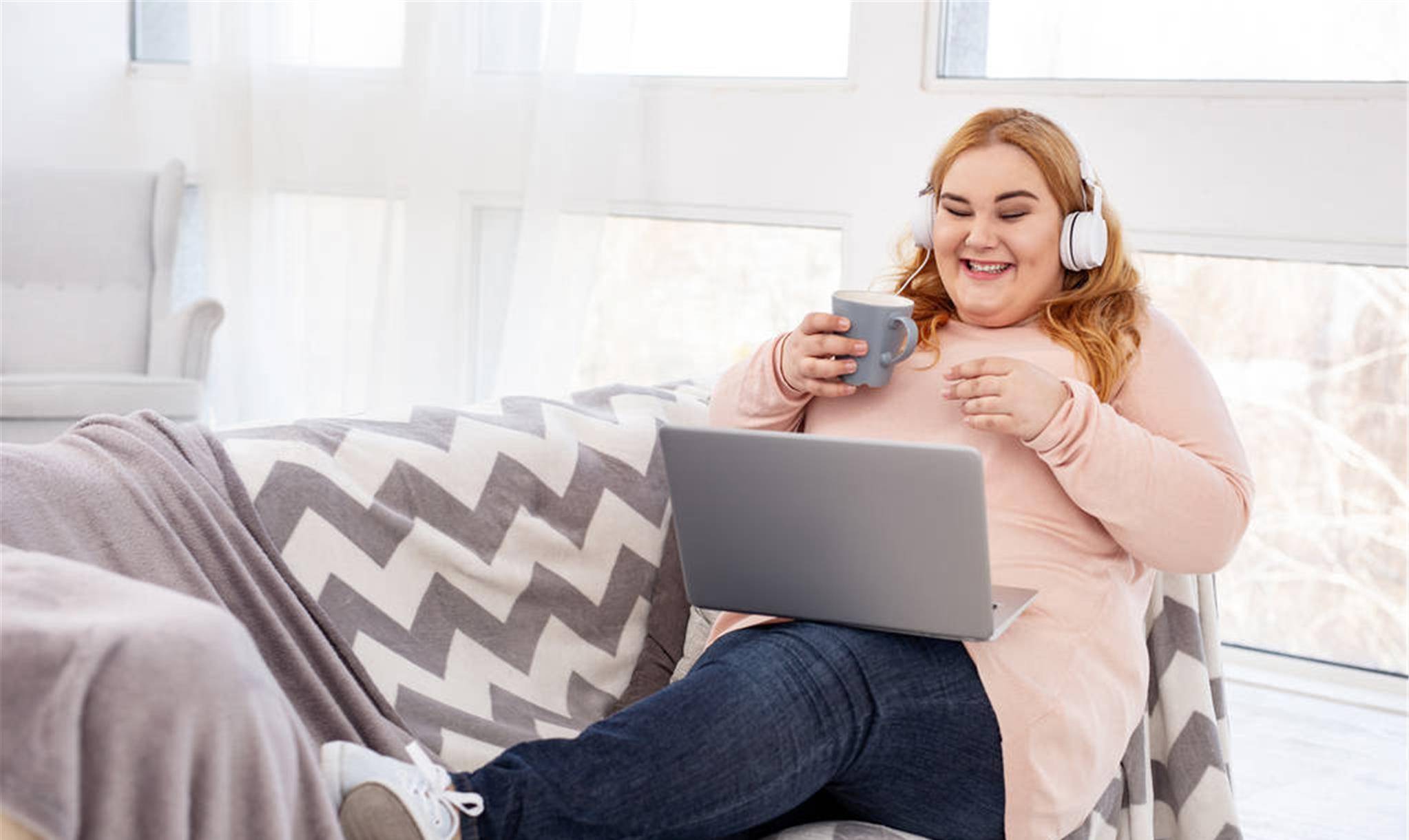 时间|一天中发胖“最猛”的三个时间,管不住嘴的人,难怪越来越圆润