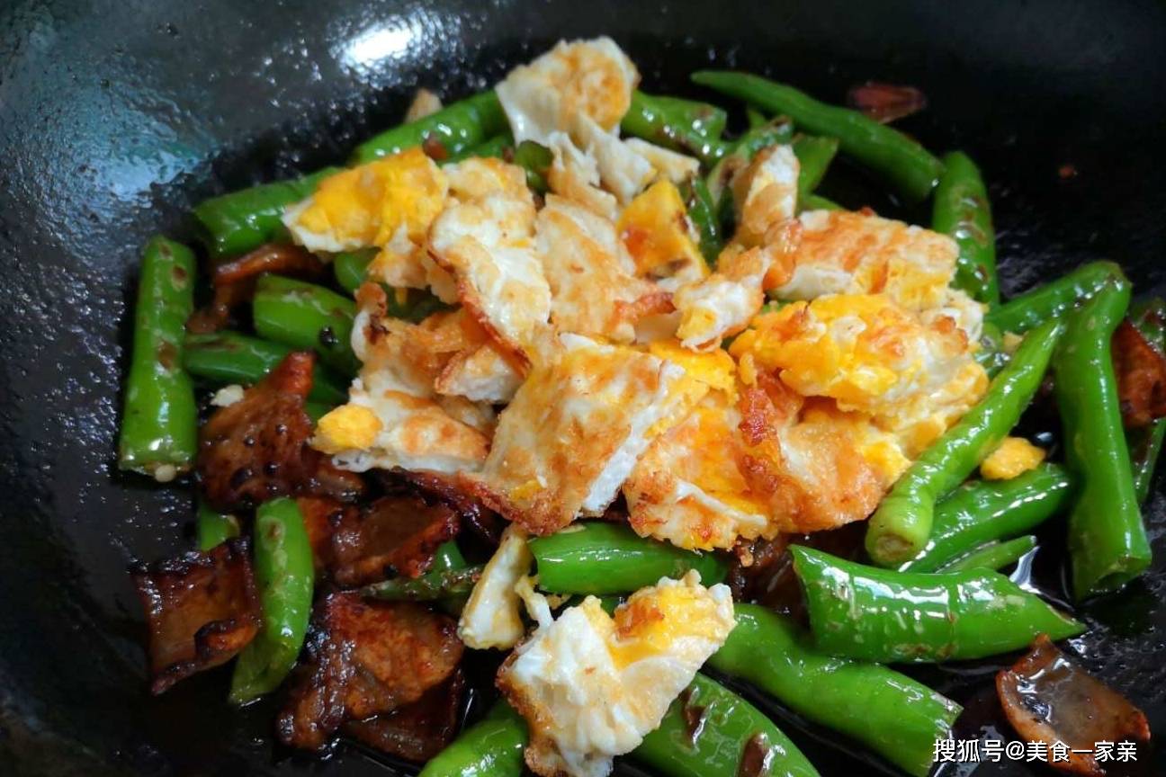 虎皮|这才是辣椒炒鸡蛋的正宗做法,比吃大鱼大肉都香,我家一周吃5次