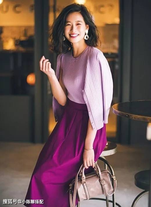 设计 春季建议少穿阔腿裤，显瘦又百搭的“迷笛裙”让你美得更优雅