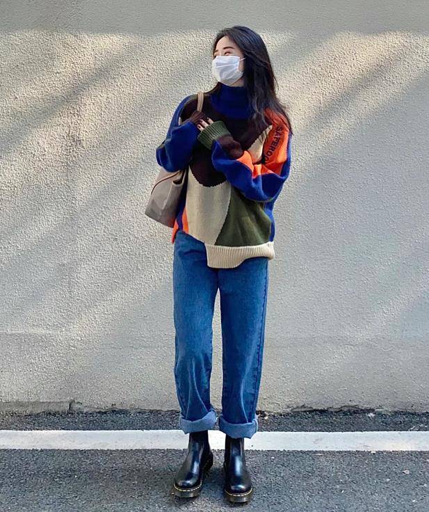 黑色 冬季穿毛衣该搭什么鞋子?试试这几双短靴,时尚又好看