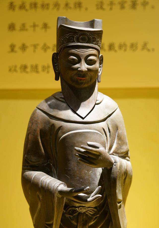 戴过的斋戒牌成文物,美得不像话_全叔_摄影_铜人