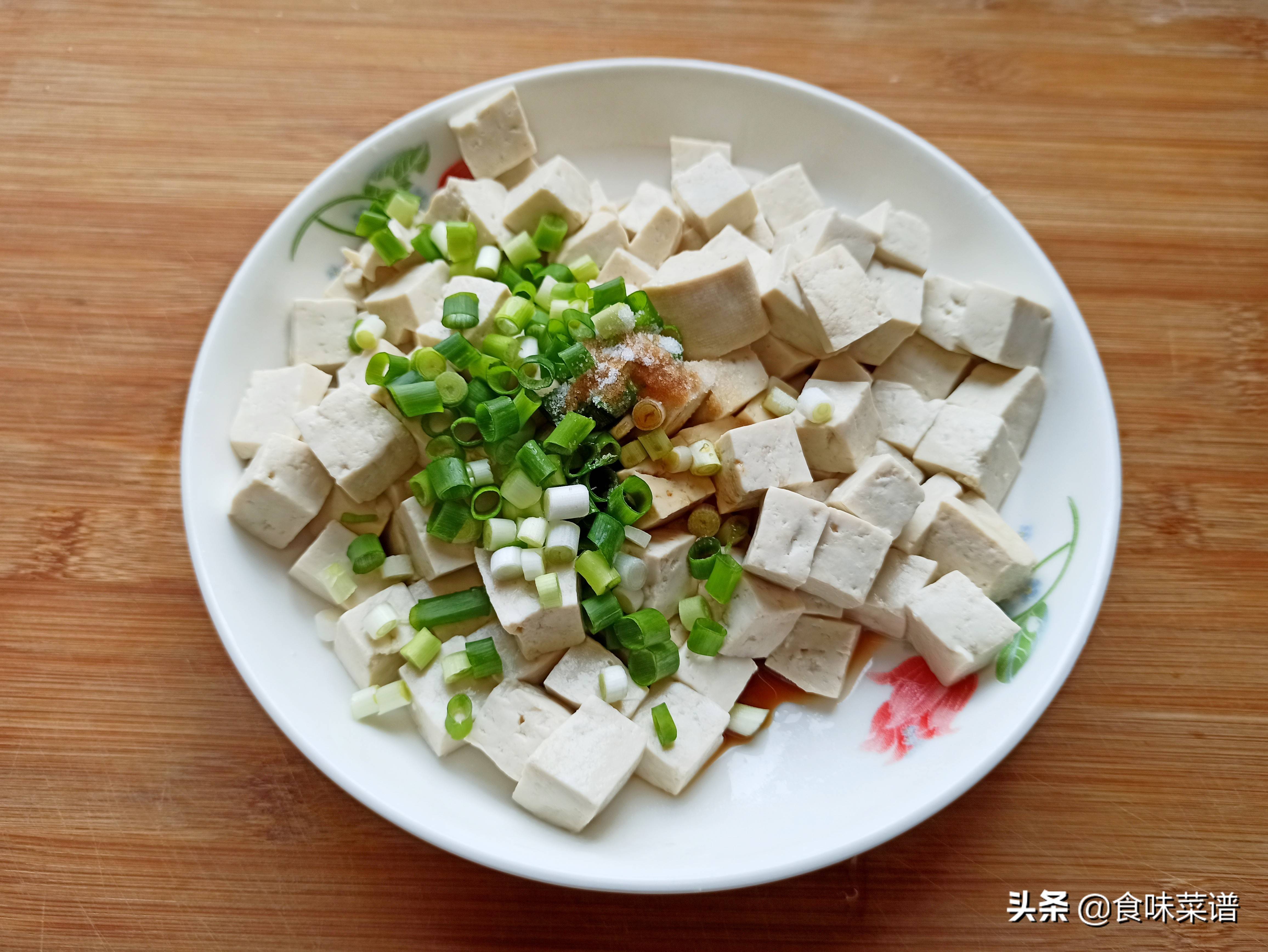 剁椒蒸豆腐怎么做_剁椒蒸豆腐的做法_曳雨食光_豆果美食