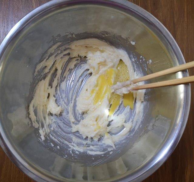 面团|黑芝麻小麻花，口味咸香，口感酥脆，好吃停不下来