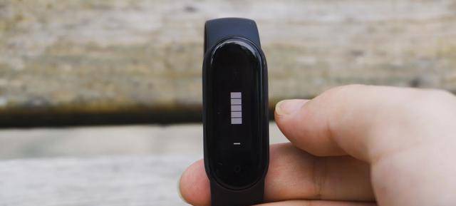 小米智能手环5评测这仍然智能手环界的冠军您喜欢吗