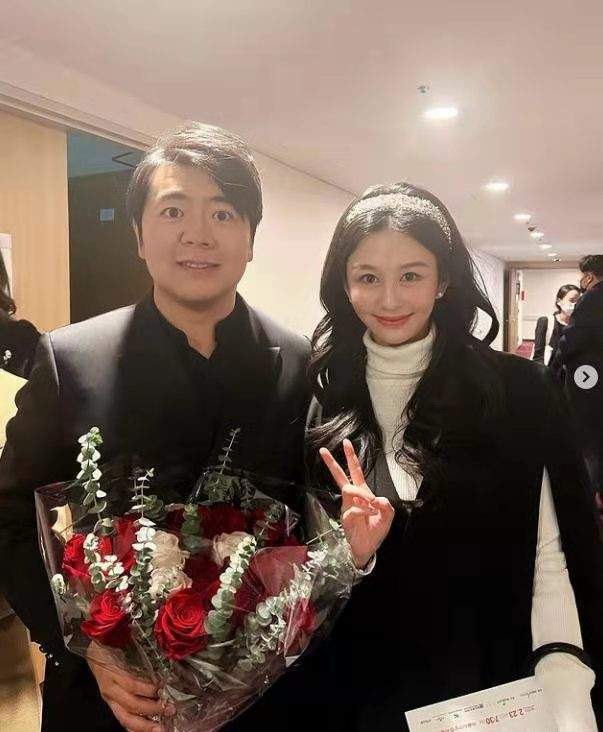 邱淑贞 吉娜终于遇对手！同框邱淑贞女儿变妈妈辈，同是90后差别太大