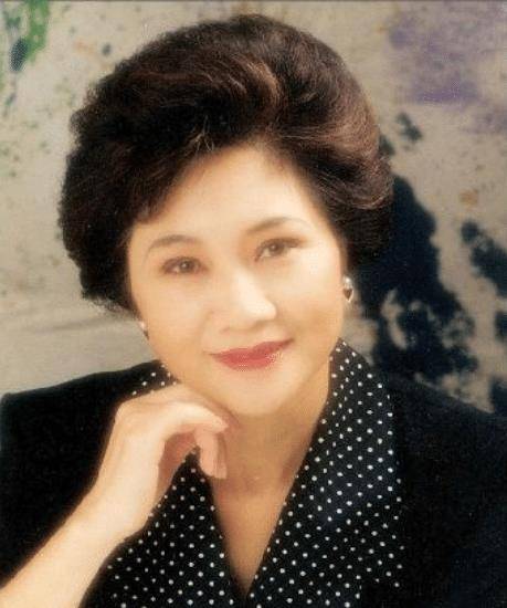 视野的五位广东电视台第一代女主持人,一人已离世_吴捷玲_侯玉婷_节目