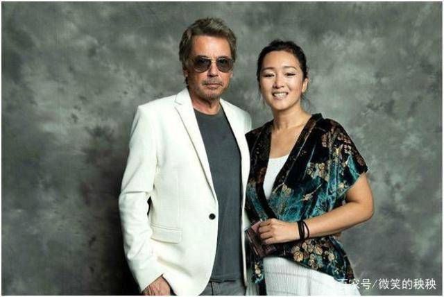 电影节 53岁巩俐戛纳美爆了！一袭白裙仙气十足，拥有爱情和事业的她真美