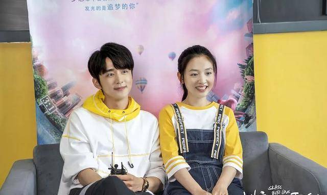 因为|史上最完美青春男女主？《冰糖炖雪梨》能甜过《蜜汁炖鱿鱼》吗？