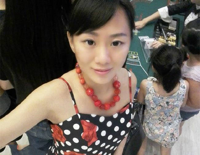 8年前,高调宣称"非5000万富豪不嫁"的女子,到现在仍然单着身_周兰