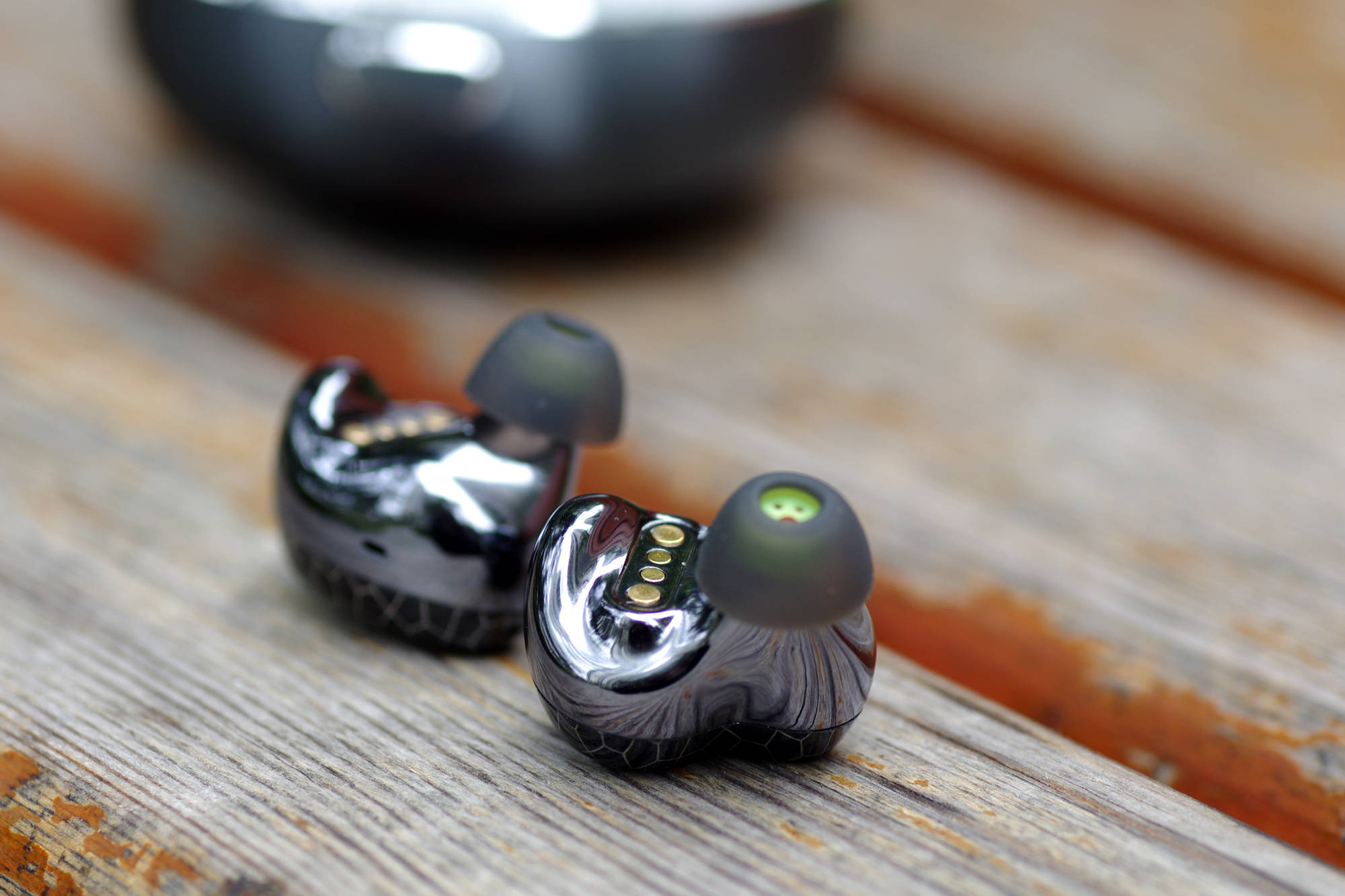 动圈动铁魔浪hifipods耳机享受不一样的音质体验