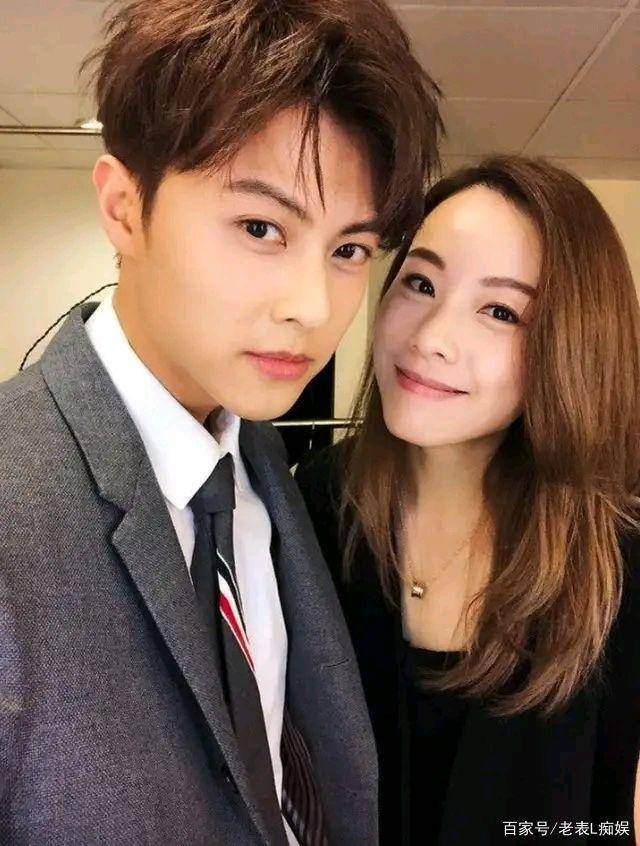 炮制蛋糕为男友隔空贺寿,邓丽欣,王子甜爆传情获网民祝福_stephy_留言