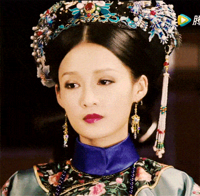 杭州武林广场“金马影后“周迅，19岁为爱痴狂选北漂，与现任丈夫实施“一家两制“