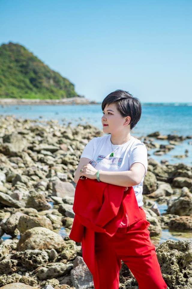 中乐汇中国名人俱乐部理事会员2022访谈录杨秀玉