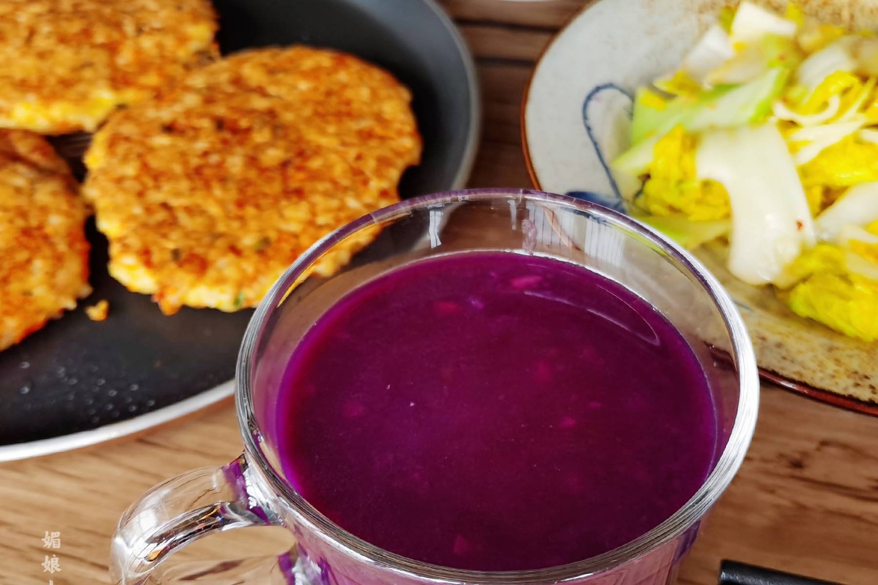 娃娃菜|两口子的极简早餐，10分钟做好，早餐饼外香里软好吃又营养