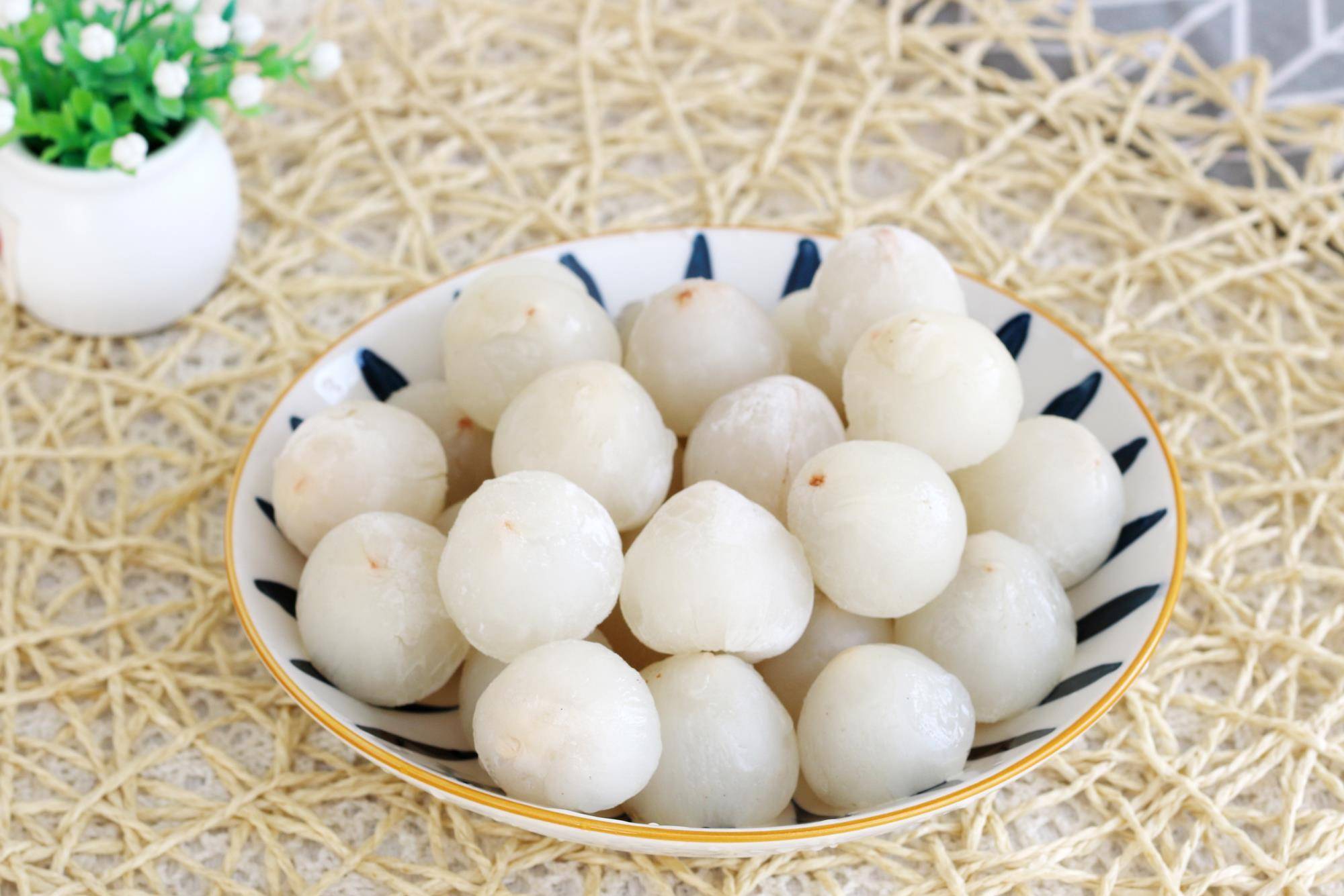 冻一下消暑又解渴,比雪糕还好吃,孩子超喜欢_冷冻_芒果_荔枝