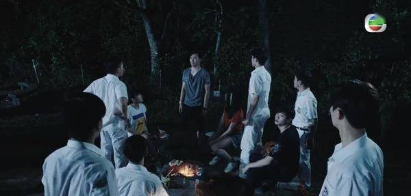 Tvb仓底剧超好看陈山聪秀巧克力腹肌演技精湛致敬 天若有情 杨秀惠 角色 人士