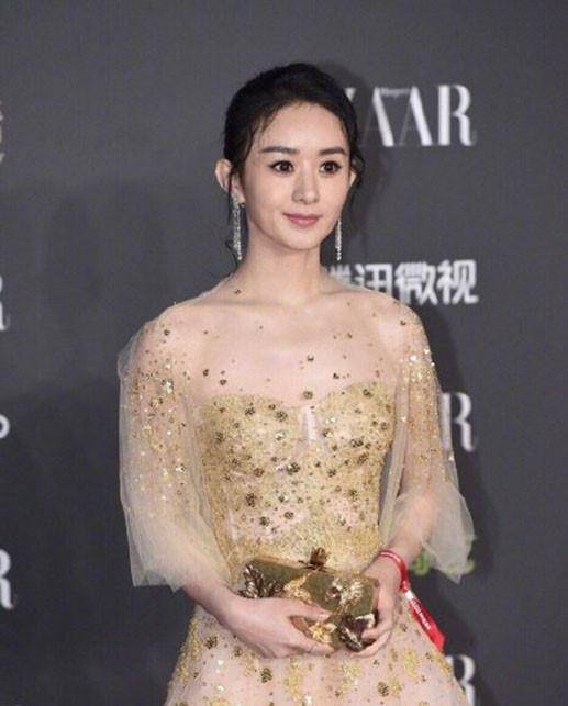 赵丽颖 《有翡》女主赵丽颖产后疲态尽显，还能否演好十多岁少女？