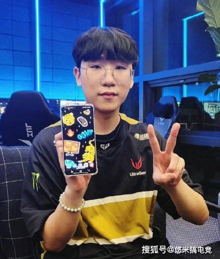 悠米晚报尺帝确诊t1横扫gen丨uzi本人回应近期节奏