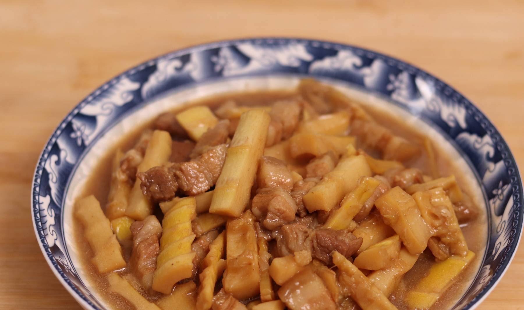 原创
买竹笋时,挑粗的还是长的?牢记2点,竹笋又脆又嫩还新鲜