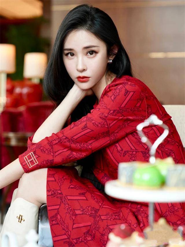 关键过年该怎么化妆？素颜达人会告诉你答案：底妆别太厚，脸别修容