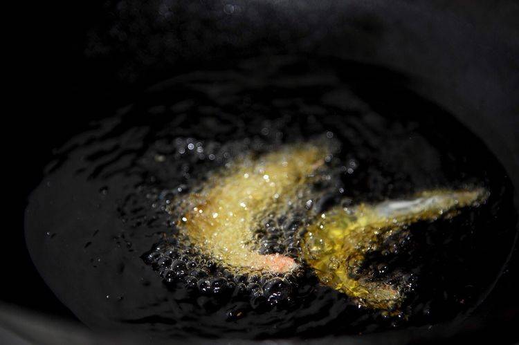 原创
大虾和芒果的创意吃法,做一道美味的芒果虾,鲜美又好吃