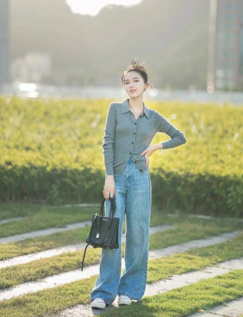 矮半截 同样是小个子“塞衣角”,有人显高有人又矮半截,对比差距太大