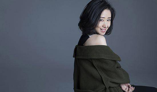 发型剪掉长发后，短发的减龄效果太好了，长脸型女生参考一下