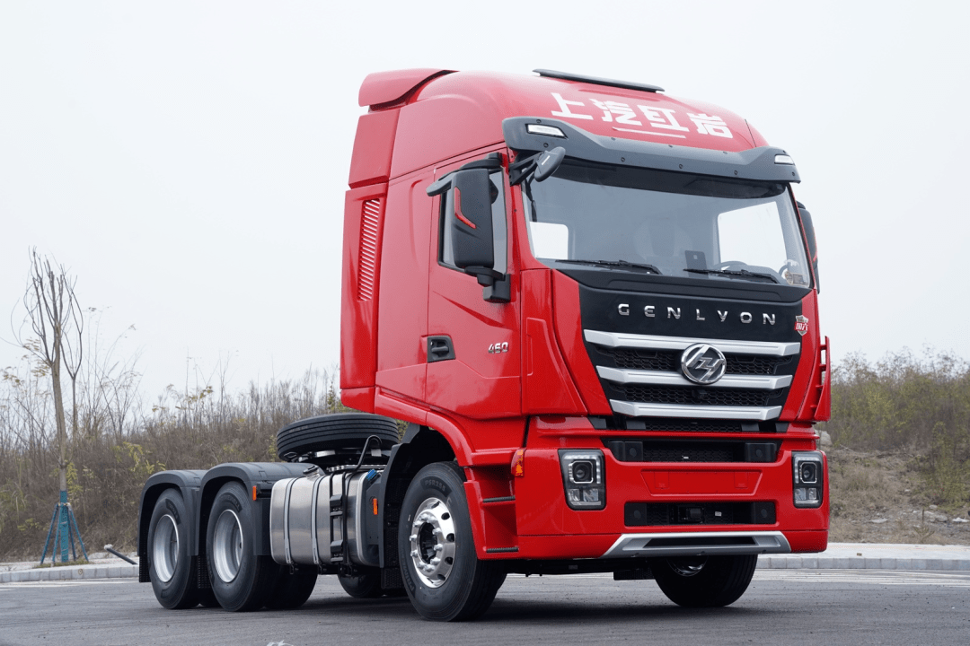 多种配置全面升级,红岩杰狮c6牵引车plus版有颜更有料_搜狐汽车_搜狐