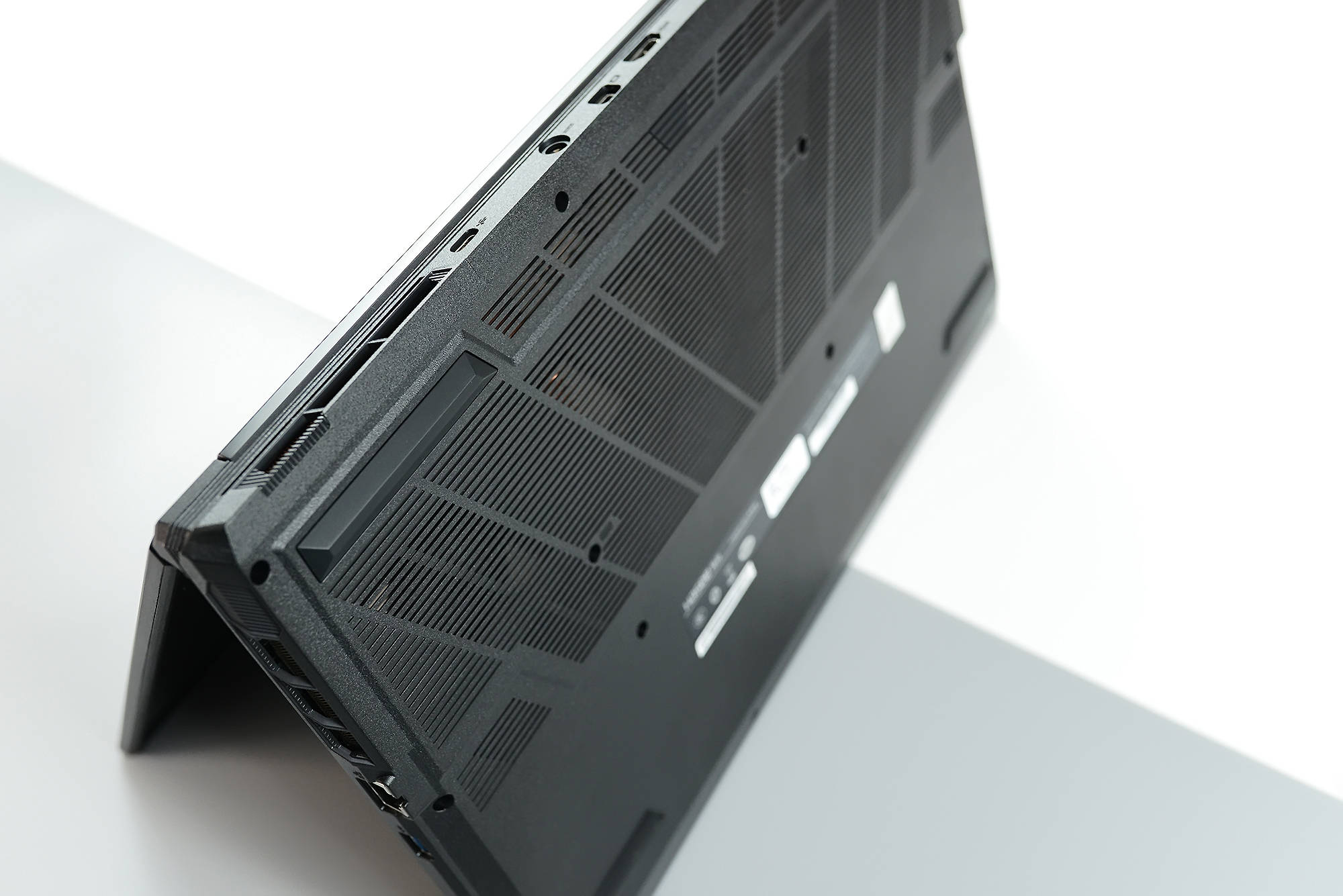 173英寸大屏游戏本神舟战神g8da7np应该是唯一性价比选择