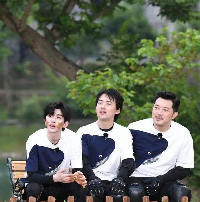 官宣|奔跑吧第十季大换血，还记得跑男家族这些年的过往么？回忆杀满满