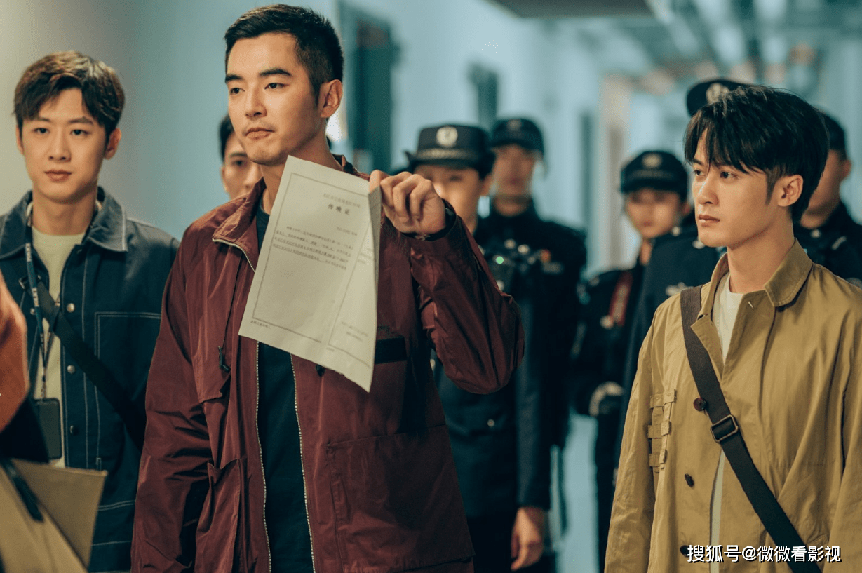 丑禹|剧荒了这么久，终于等来一部像样的刑侦剧，一口气刷6集