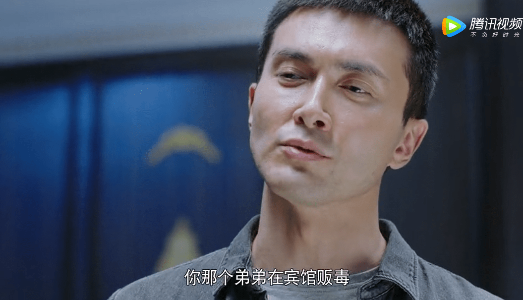 军旅|深夜收视破一！央视这部大剧一出，我被高伟光演的军旅硬汉帅到了！