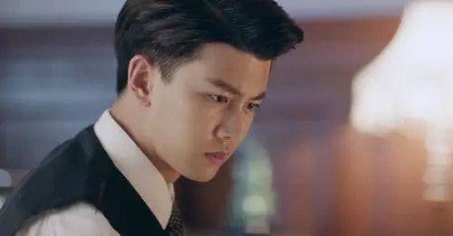 景甜和|任嘉伦五部佳作,《周生如故》上榜,早早结婚的他为何仍然惹人爱