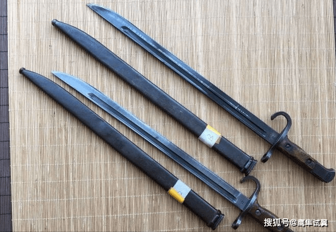 二战时,日本三八式步枪带的刺刀有个钩子,是做什么用的?