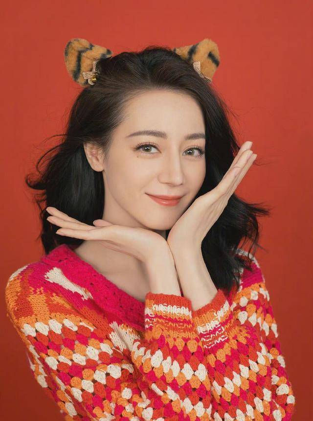 韩栋|当其他同期要么二番不好找要么自己当二番时,迪丽热巴资源升级了