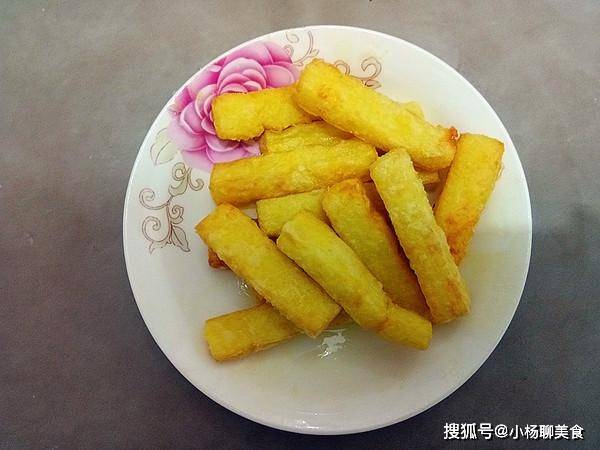 糖汁|教你做创意小零食，1碗面粉，2个鸡蛋，锅里一炸，比蛋糕都好吃