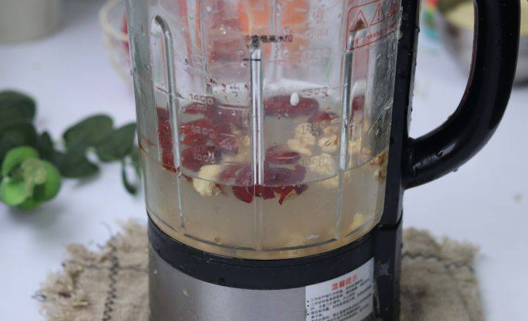 破壁机|皮肤暗黄无光泽，早餐就喝“它”，做一碗才2块钱，真是太值了