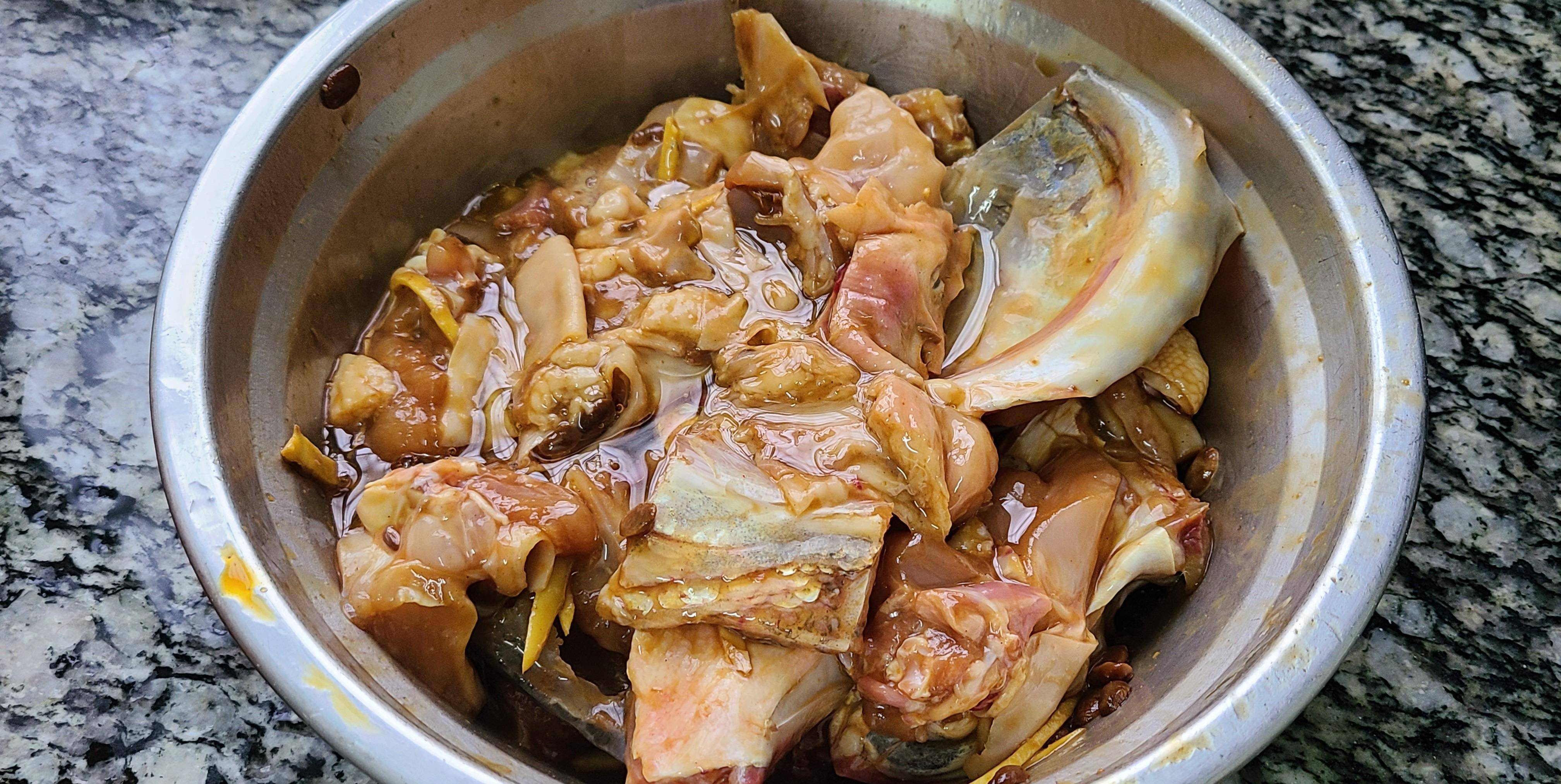 原创鱼头蒸鸡教你一道简单又好吃的美食味道鲜美