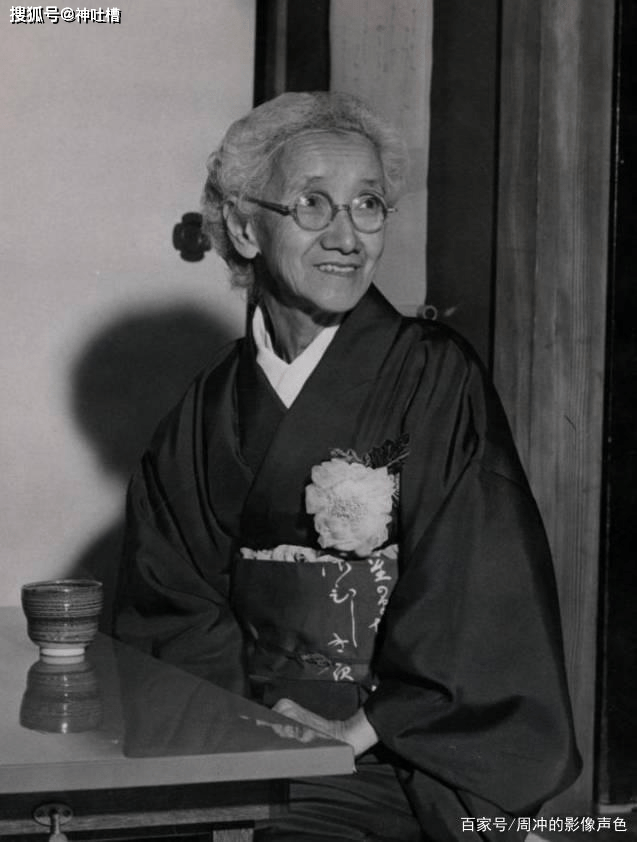 丈夫宫崎龙介终其一生致力于改善中日关系,曾出任日中友好协会常任